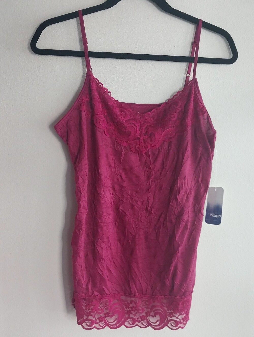 Great Northwest Indigo Magenta Lace Trim Crinkle Fabric Camisole Top NWT